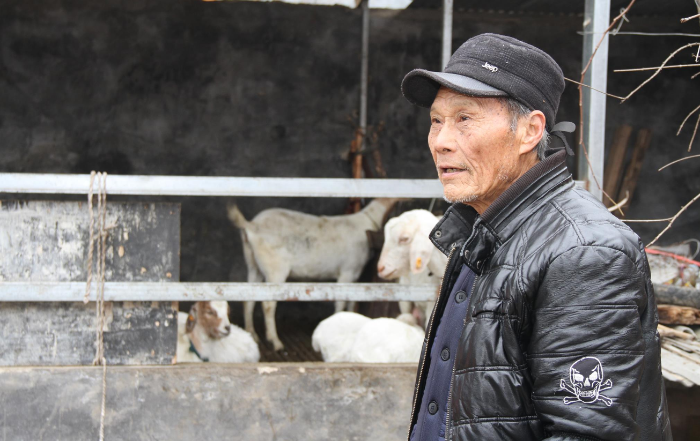 扶貧，扶的就是“人心” ——河南省藥監(jiān)局精準(zhǔn)扶貧工作紀(jì)實(shí)··