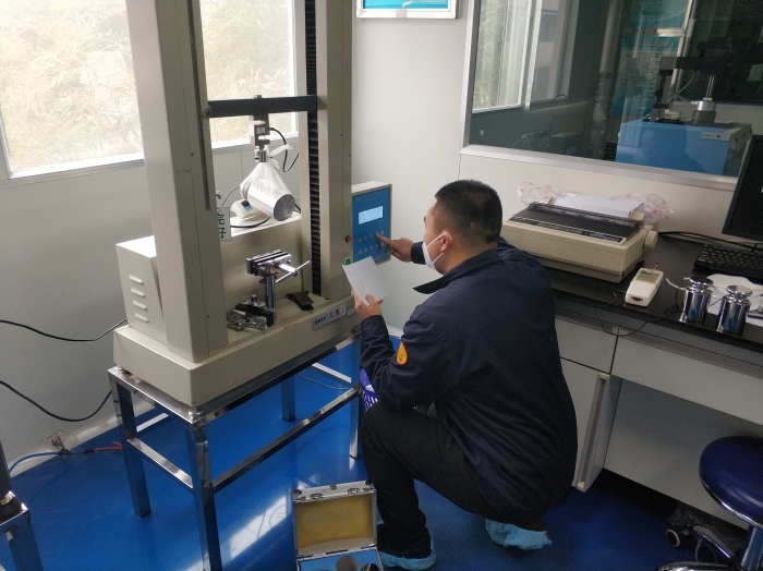 日照市計量測試所在日照三奇開展現(xiàn)場校準。