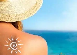 對太陽也過敏?快收好這份夏日自救寶典 對太陽也過敏?快收好這份夏日自救寶典