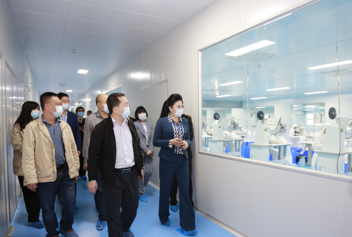 柳州市市場監督管理局黨組書記、局長蔣為民帶隊到醫療器械生產企業調研復工復產情況