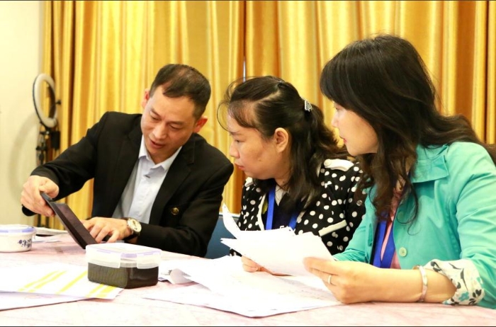 貴陽市市場監管局檢查“非特”化妝品備案企業。