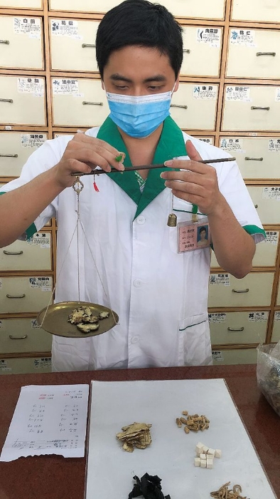 5、廣東省—東莞市—石排鎮—廣東省東莞國藥集團石排醫藥有限公司—蔡光輝（工作照）