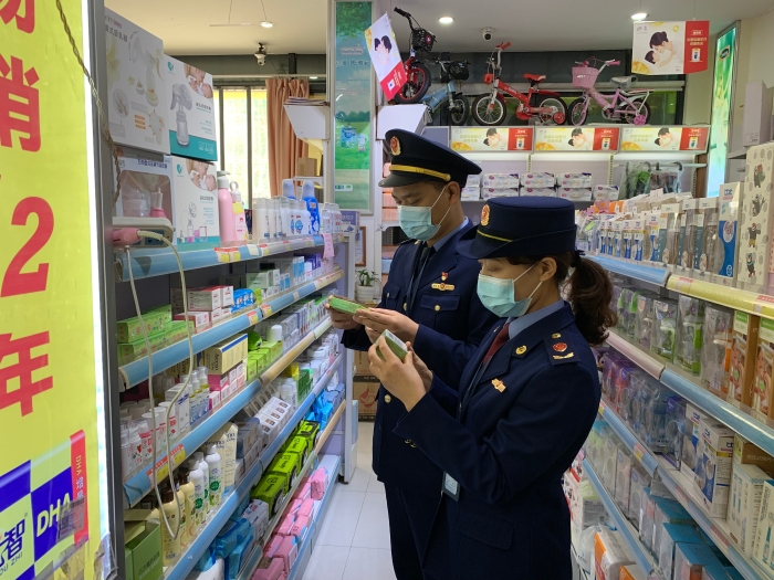 湖州長(zhǎng)興開(kāi)展嬰幼兒化妝品專(zhuān)項(xiàng)檢查