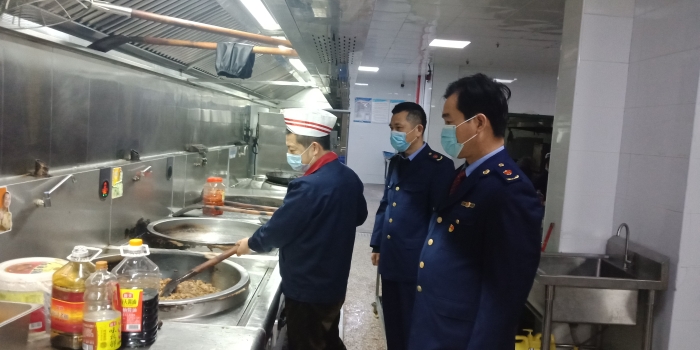 圖為檢查現場。