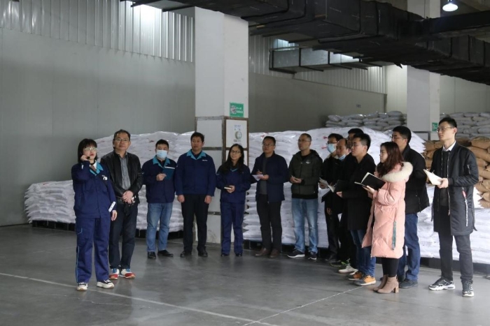 學員與企業人員現場交流探討