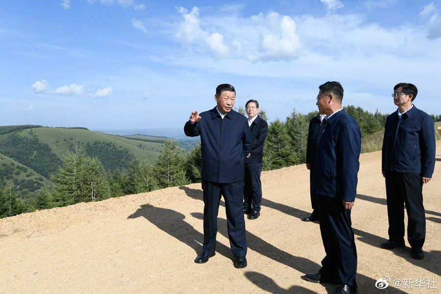習近平在塞罕壩機械林場考察調研