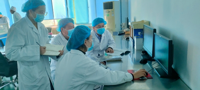 圖為檢查現場。 圖為檢查現場。