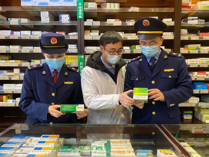 圖為檢查現(xiàn)場。