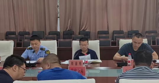 雙鴨山市市場監(jiān)管局召開第一次醫(yī)療器械風(fēng)險會商會議。