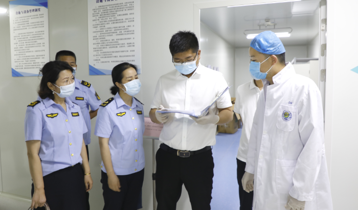 圖為檢查現(xiàn)場(chǎng)。