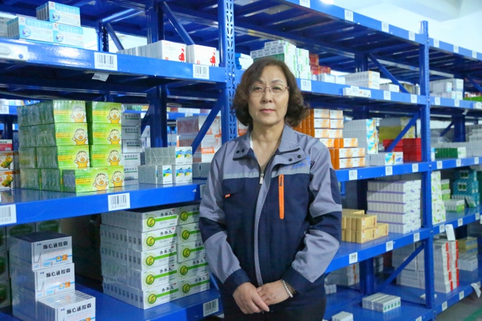 新疆-博州-國藥控股新疆博州藥業有限公司-陳慧   工作照工作照