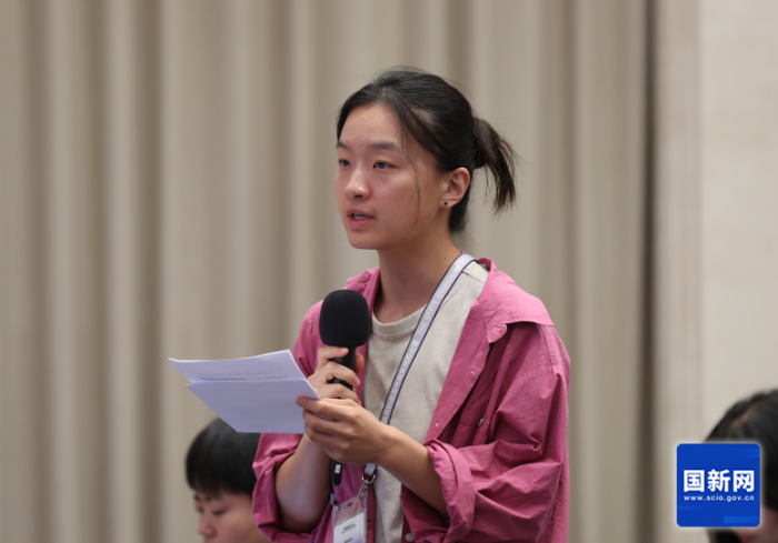 中國日報記者提問（劉健 攝）