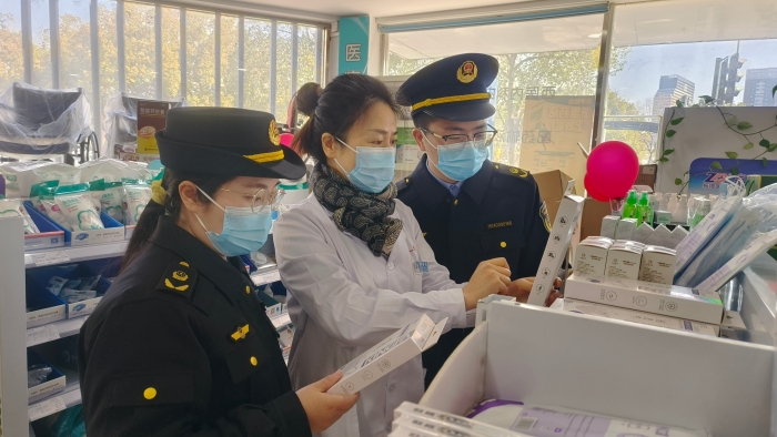 浙江湖州開展流感季醫(yī)療器械防護(hù)用品專項(xiàng)檢查2