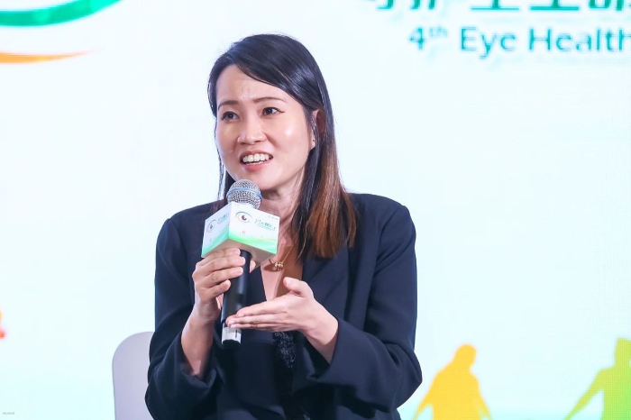 圖為Li-lian Foo在第四屆守護(hù)全生命周期眼健康會議上發(fā)言。 圖為Li-lian Foo在第四屆守護(hù)全生命周期眼健康會議上發(fā)言。