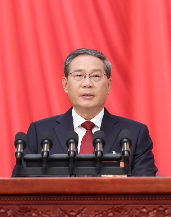 3月5日，李強總理代表國務院在十四屆全國人大四次會議上作《政府工作報告》。新華社記者 黃敬文 攝